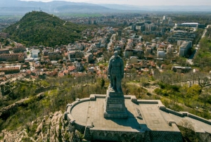 В Болгарии открыт памятник советским воинам-освободителям - знаменитый «Алеша»