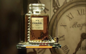 День рождения духов «Шанель №5» – в Париже состоялась их презентация