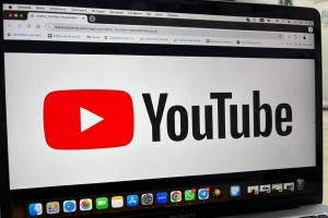 Начало работы YouTube как проекта