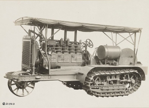 Запатентован первый трактор с гусеничным движителем