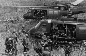 США начинают военную операцию в Северном Вьетнаме