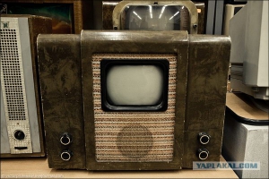 В Ленинграде завод «Коминтерн» выпустил первые 20 советских телевизоров