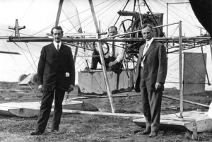 Братья Райт получили патент на свой летательный аппарат