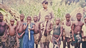 В голландской Новой Гвинее обнаружено племя пигмеев
