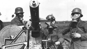 В ходе Первой мировой войны впервые в мире применено боевое отравляющее вещество иприт