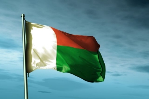 Церемония омовения реликвий королей Буйна на Мадагаскаре