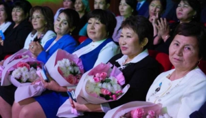 День учителя в Казахстане