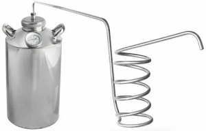 День самогонного аппарата