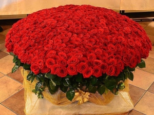 День больших букетов роз