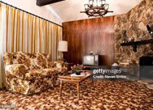 День фотосессии на диване у ковра