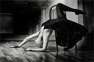 День эротического танца на стуле