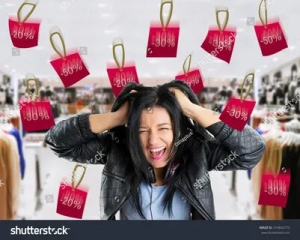 День ненужных покупок