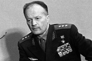 Николай Каманин