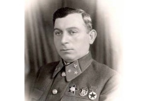 Михаил Гориккер