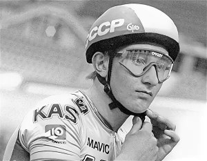 Дмитрий Нелюбин