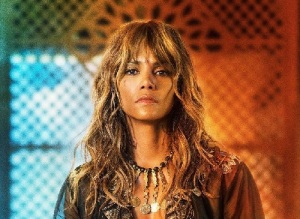 Холли Берри