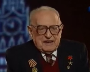 Борис Ефимов