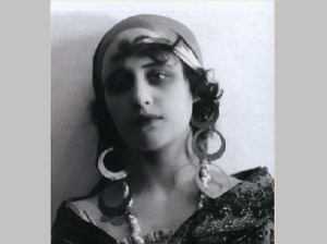 Вера Холодная