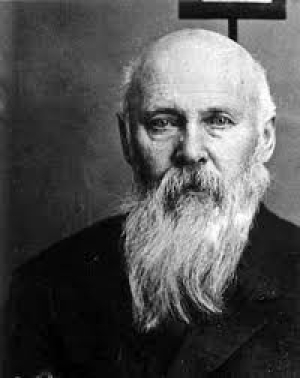 Михаил Новоселов