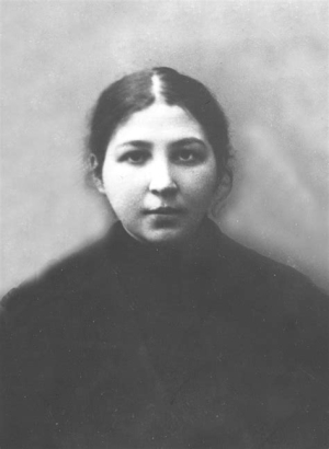 Анна Остроглазова